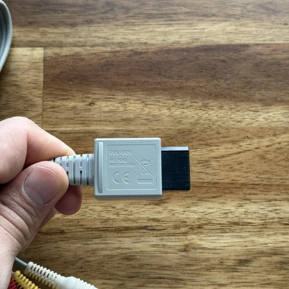 Nintendo Wii AV RCA Audio Video Composite Cable TV Connecting Cord OEM‎ RVL-009
